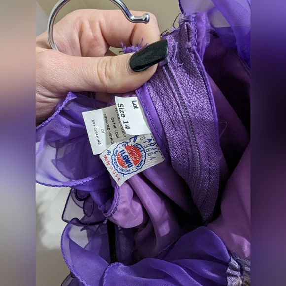 Vintage Union made purple maxi dress - Picture 3 of 6